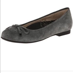 Propet comfort Emma ballte shoes size 9.5 leather suede